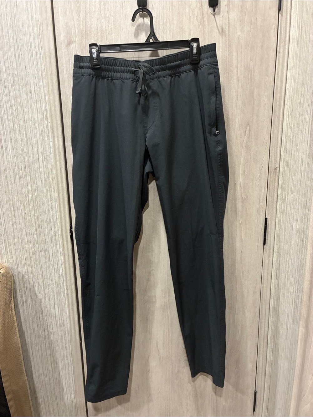 Women’s Kuhl Charcoal Dark Gray Free Flex Pants M